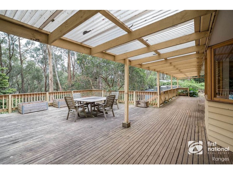 4 Two Bays Crescent, Selby VIC 3159