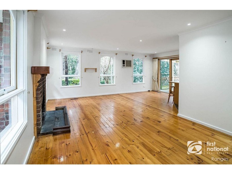 4 Two Bays Crescent, Selby VIC 3159