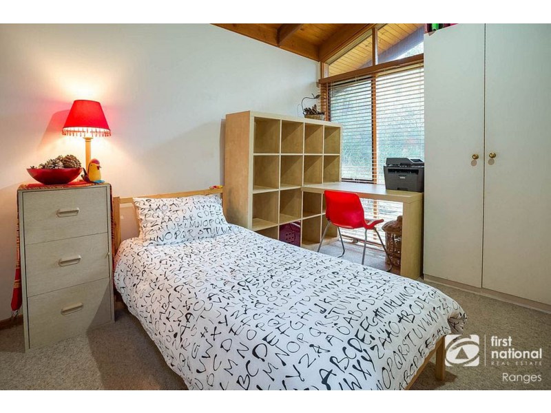15 Waratah Avenue, Belgrave VIC 3160