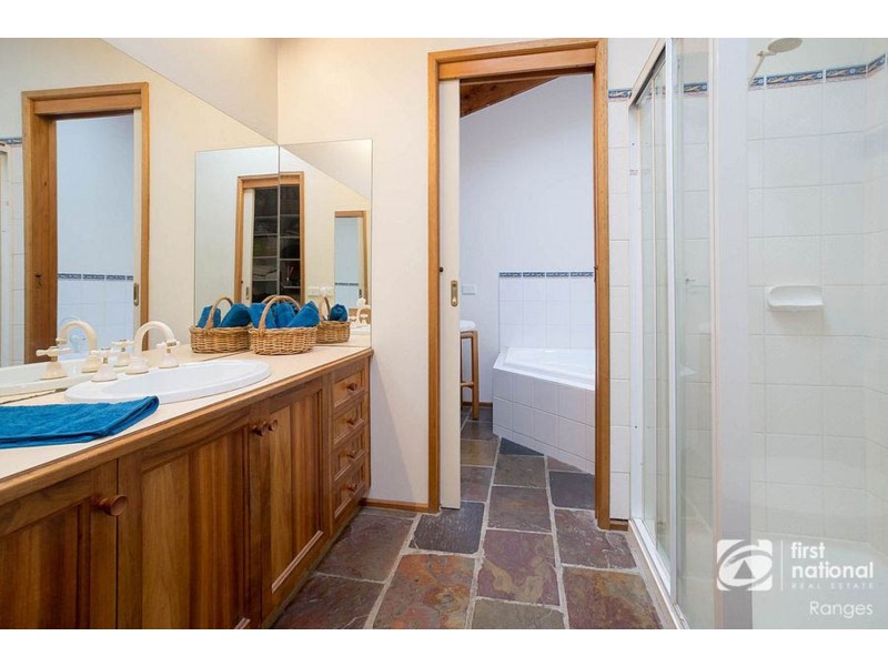15 Waratah Avenue, Belgrave VIC 3160