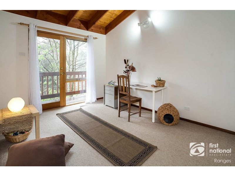 15 Waratah Avenue, Belgrave VIC 3160