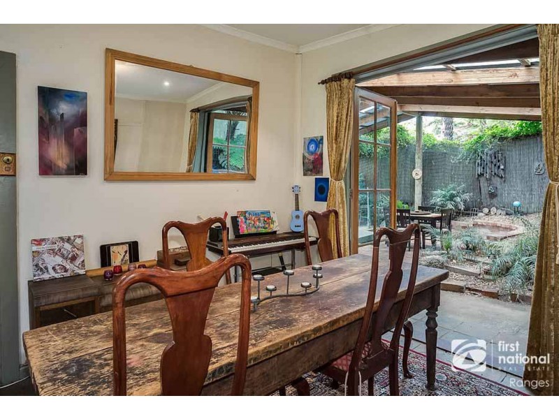 2 Grandview Crescent, Tecoma VIC 3160