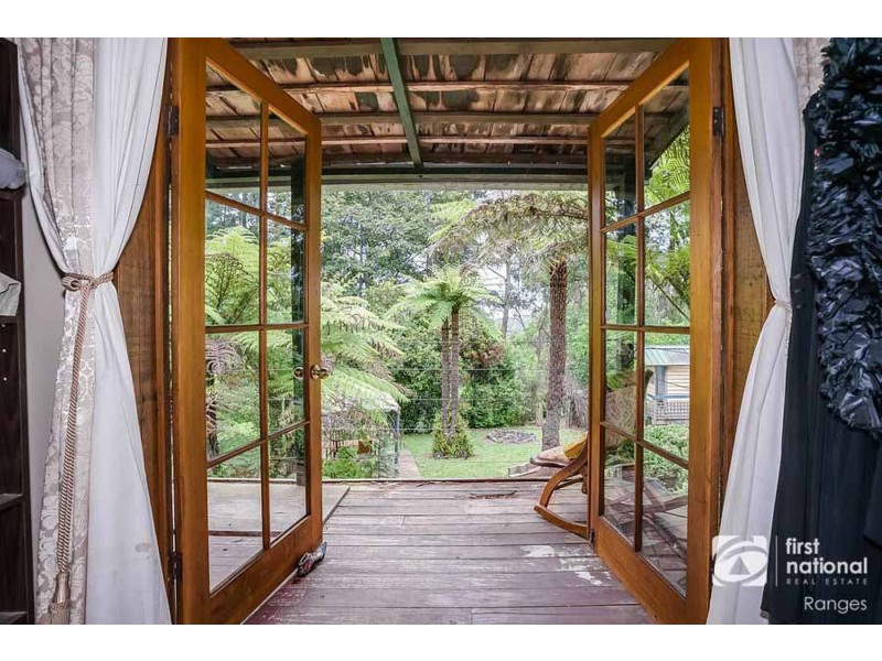 2 Grandview Crescent, Tecoma VIC 3160