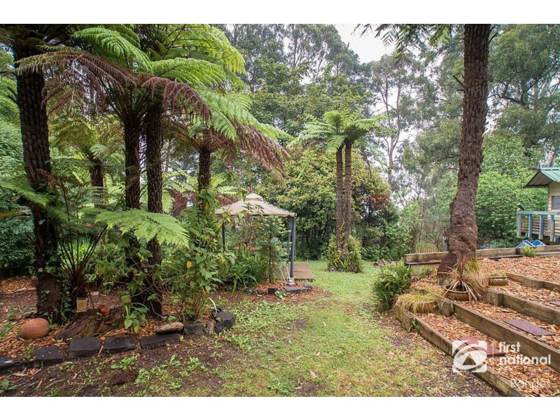 2 Grandview Crescent, Tecoma VIC 3160