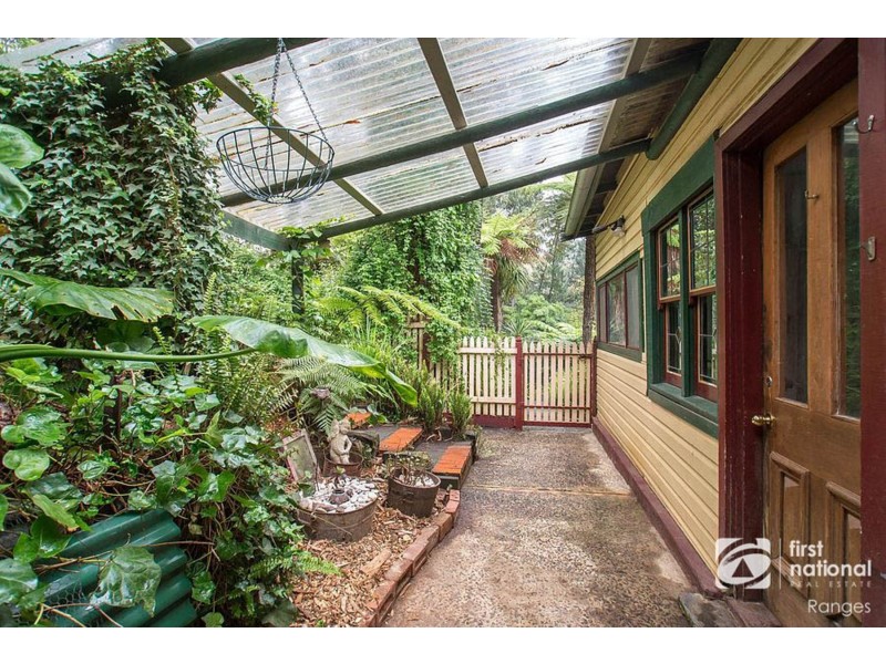 2 Grandview Crescent, Tecoma VIC 3160