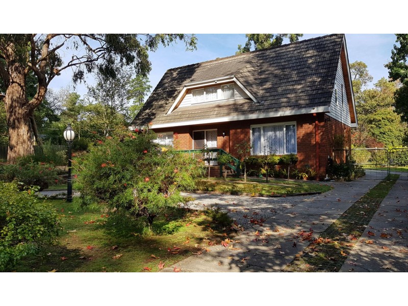 16 Lockwood Road, Belgrave Heights VIC 3160