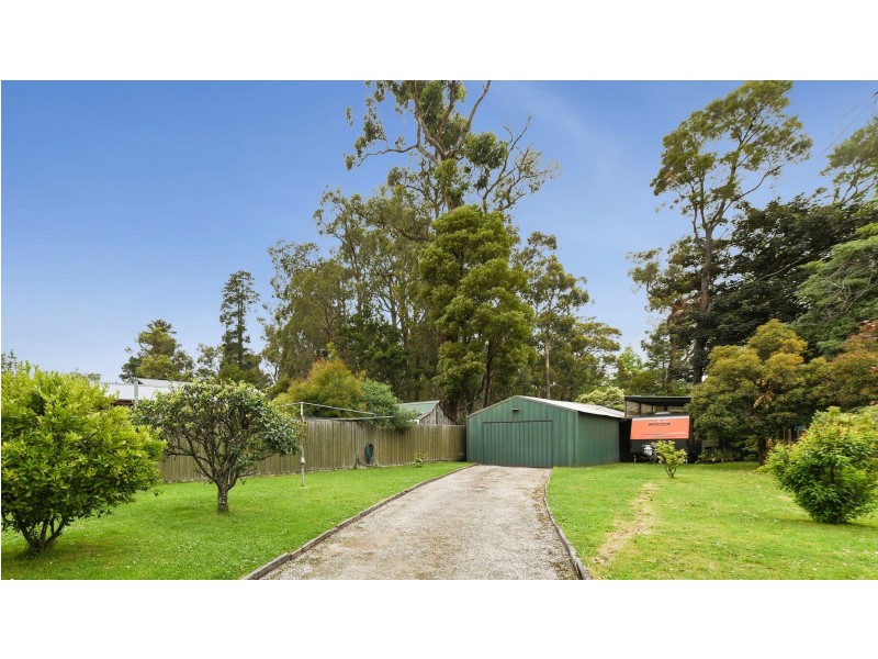 16 Lockwood Road, Belgrave Heights VIC 3160