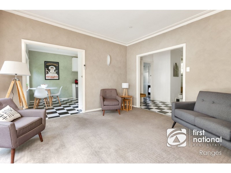 38 Bellbird Crescent, Emerald VIC 3782