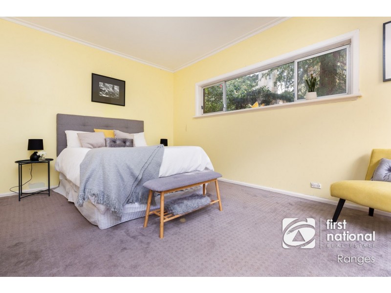 38 Bellbird Crescent, Emerald VIC 3782