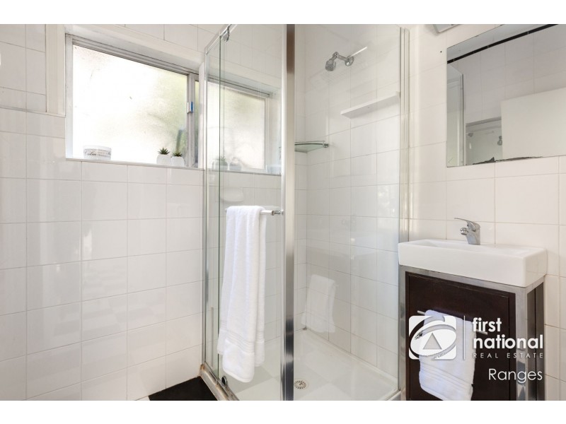 38 Bellbird Crescent, Emerald VIC 3782