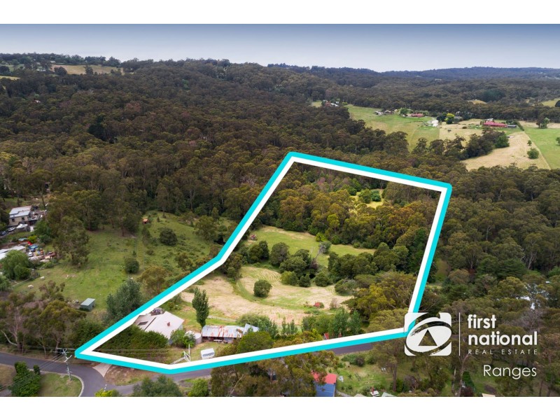 22 Batesleigh Road, Selby VIC 3159