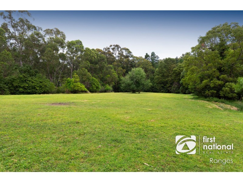 22 Batesleigh Road, Selby VIC 3159