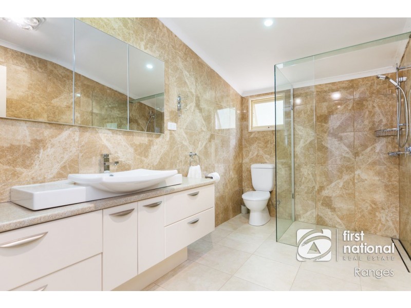 22 Batesleigh Road, Selby VIC 3159