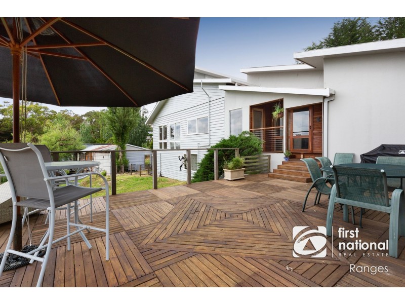 22 Batesleigh Road, Selby VIC 3159