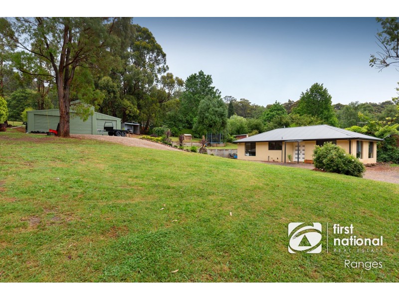 8 Second Avenue, Cockatoo VIC 3781