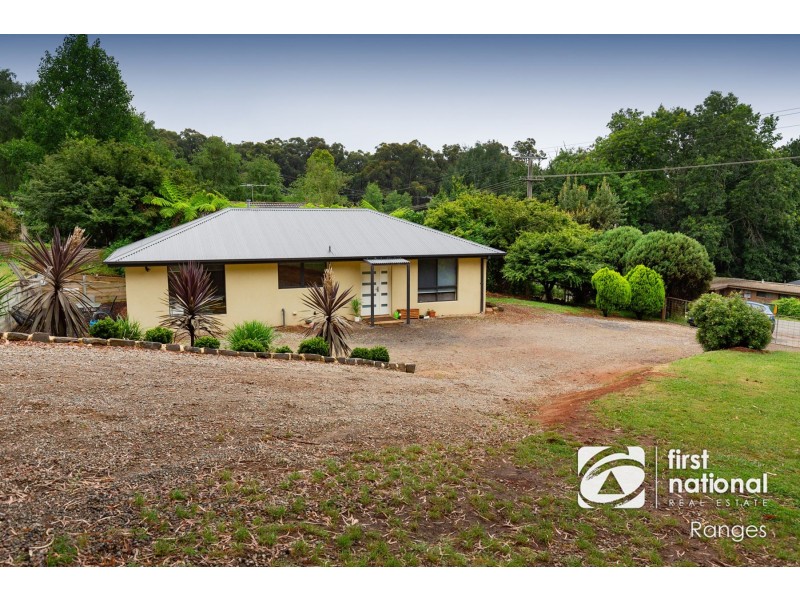 8 Second Avenue, Cockatoo VIC 3781