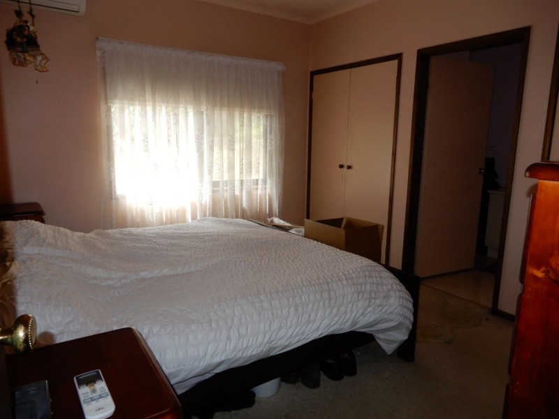 6 Two Bays Crescent, Selby VIC 3159