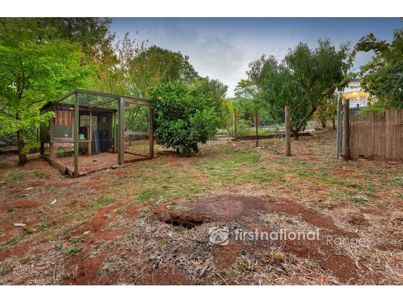 26 David Hill Road, Monbulk VIC 3793