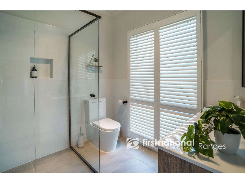 16 Anderson Road, Tecoma VIC 3160