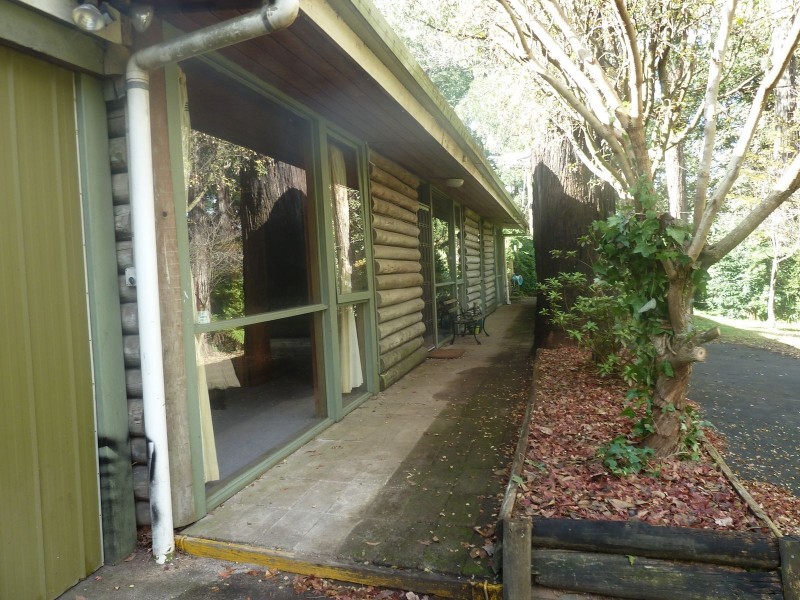 477 Belgrave-Gembrook Road, Avonsleigh VIC 3782