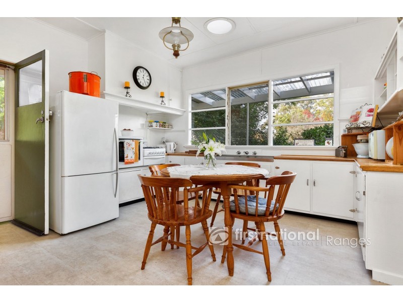 10 Hunter Street, Monbulk VIC 3793