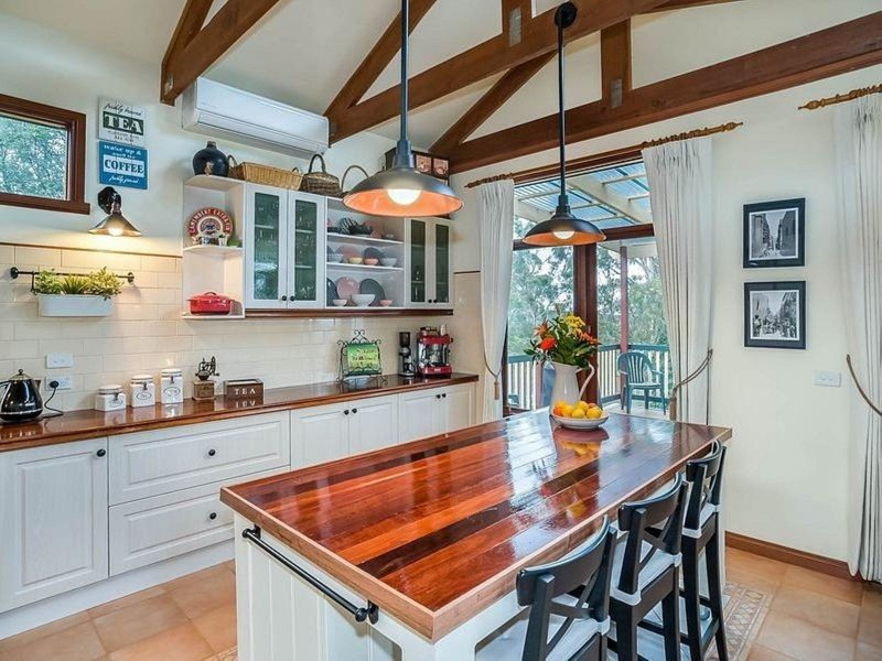 64 Ferguson Street, Upwey VIC 3158