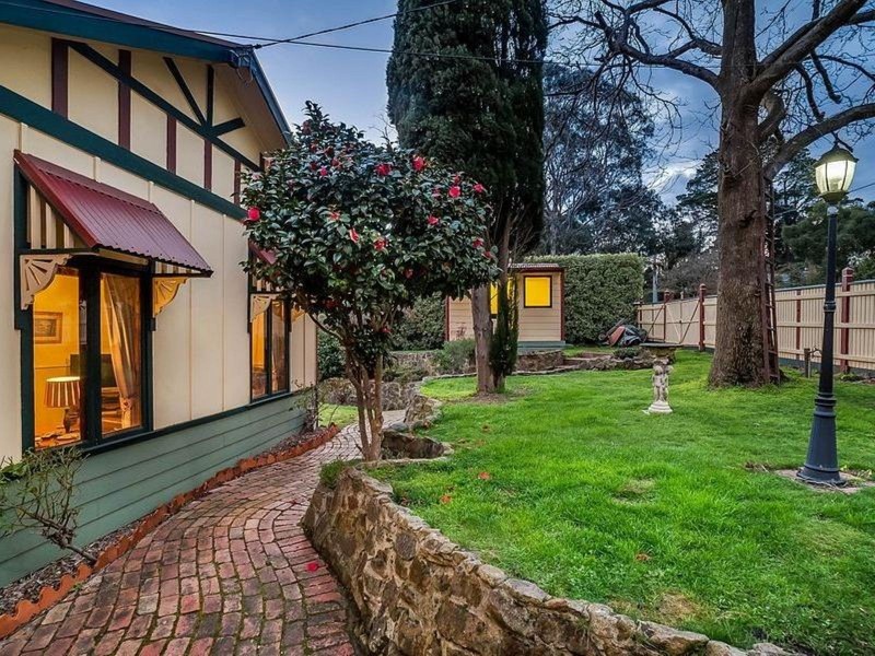 64 Ferguson Street, Upwey VIC 3158