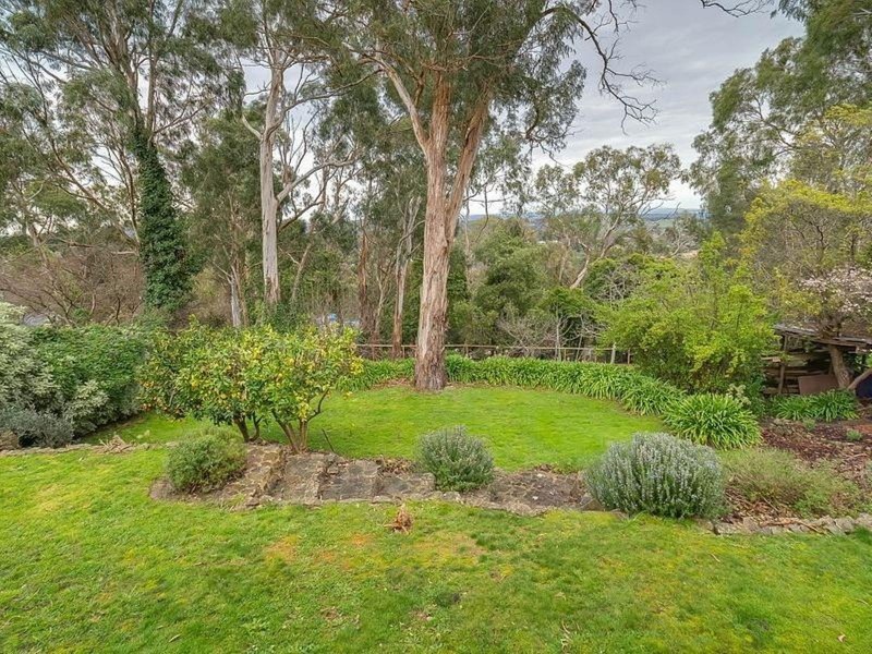 64 Ferguson Street, Upwey VIC 3158