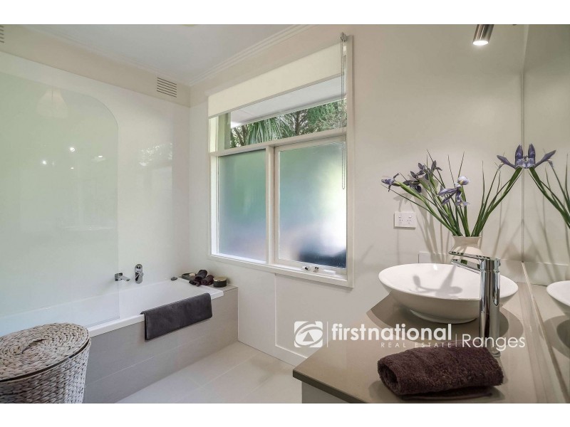 56 Mast Gully Road, Upwey VIC 3158