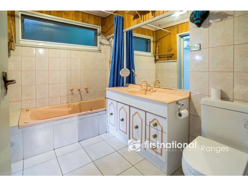 11 Florence Avenue, Upwey VIC 3158