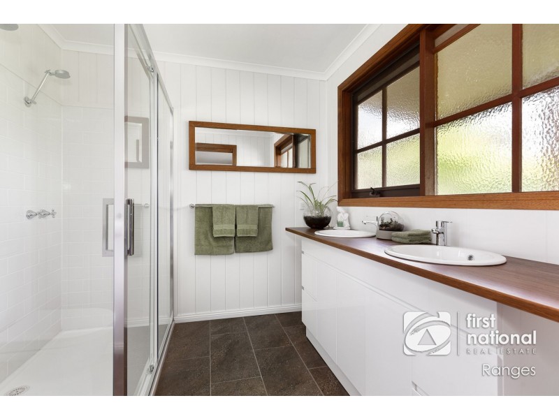 71 Kilvington Drive, Emerald VIC 3782