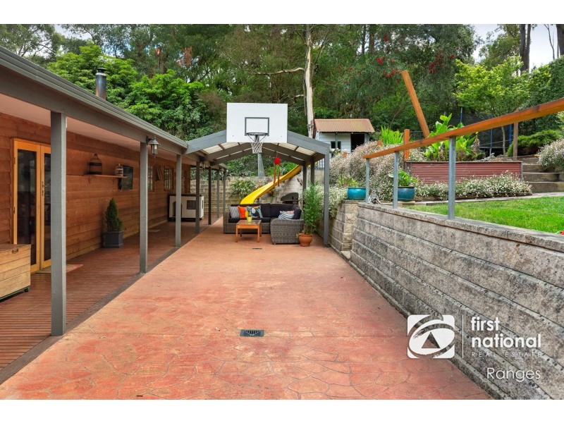 71 Kilvington Drive, Emerald VIC 3782