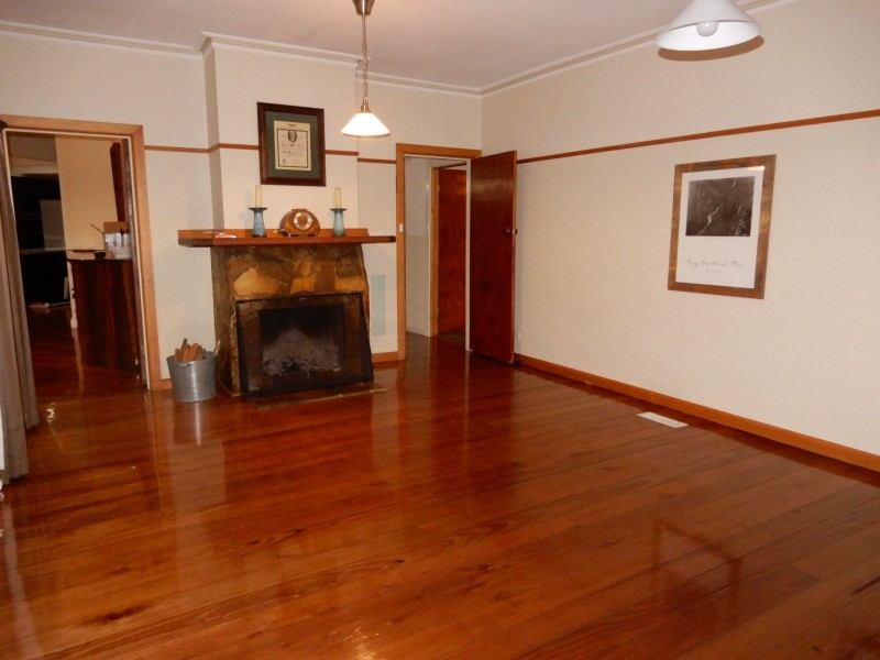 2 Merimbula Road, Ferny Creek VIC 3786