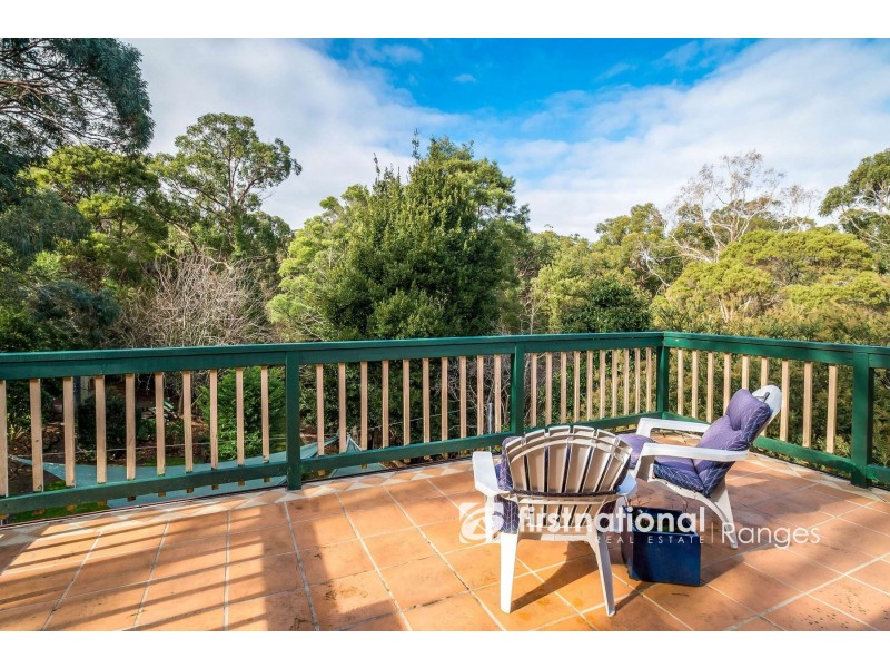 4 Batesleigh Road, Selby VIC 3159