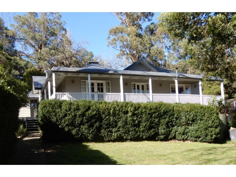4 Rose Street, Tecoma VIC 3160