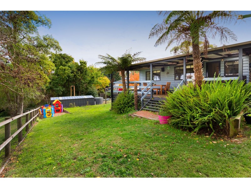 1990 Wellington Road, Clematis VIC 3782
