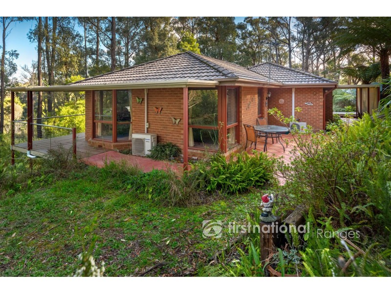 24 Stone Road Nth, Gembrook VIC 3783
