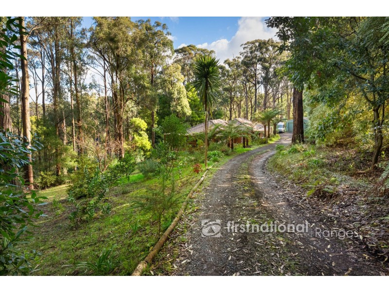 24 Stone Road Nth, Gembrook VIC 3783