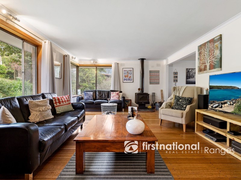 9 Elm Crescent, Emerald VIC 3782