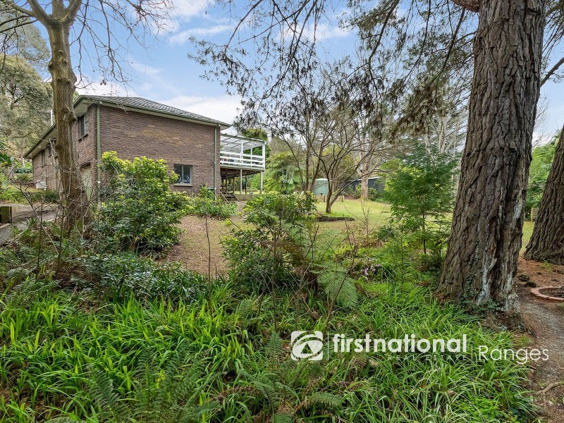 9 Elm Crescent, Emerald VIC 3782