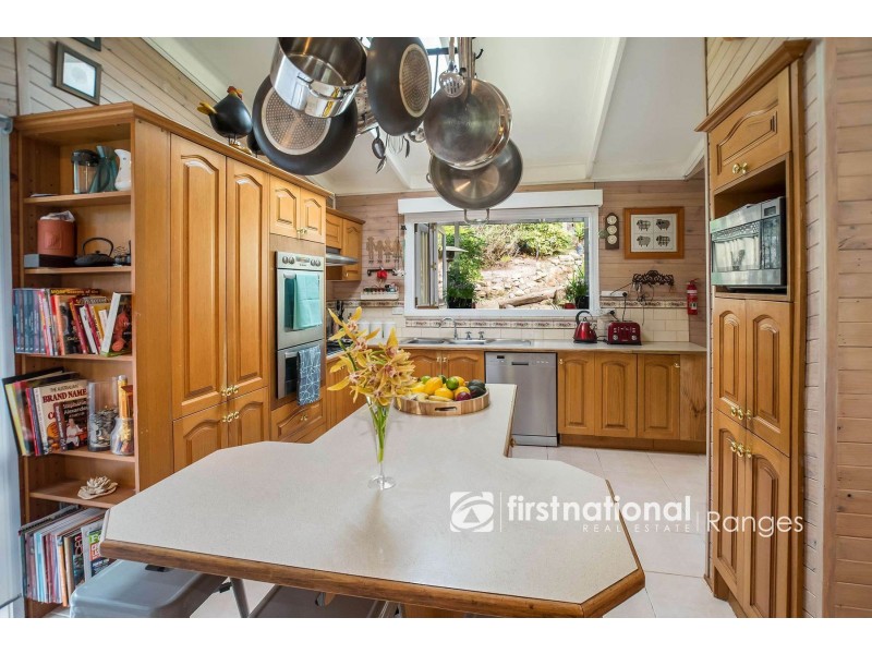 28 Alexandra Street, Upper Ferntree Gully VIC 3156
