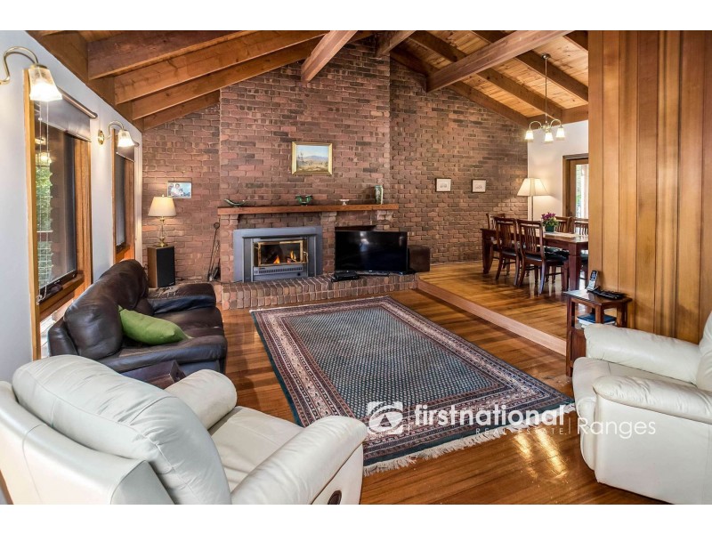 6 Fernery Road, Upwey VIC 3158