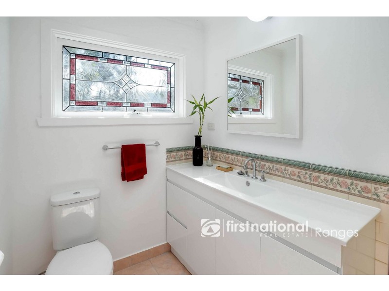 5 Birdwood Avenue, Upwey VIC 3158
