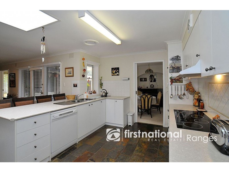 18 Benson Street, Belgrave VIC 3160
