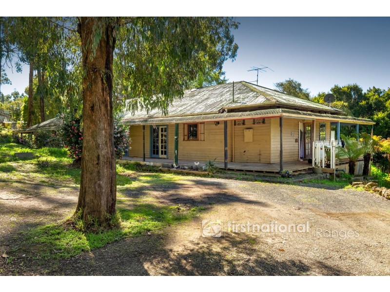 11-13 First Avenue, Cockatoo VIC 3781