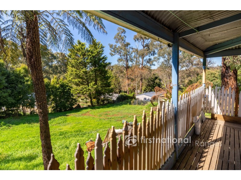 11-13 First Avenue, Cockatoo VIC 3781