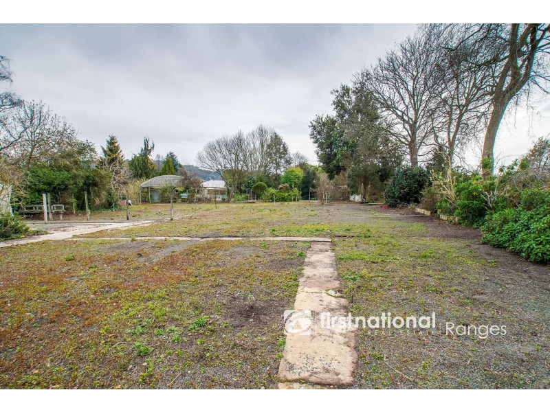 25 Moores Road, Monbulk VIC 3793