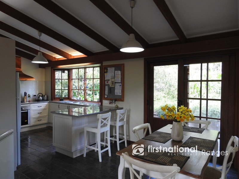 30 Glen Road, Belgrave Heights VIC 3160