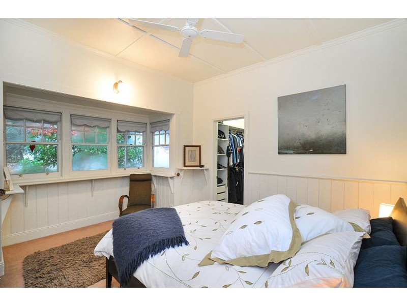 8 The Crescent, Sassafras VIC 3787