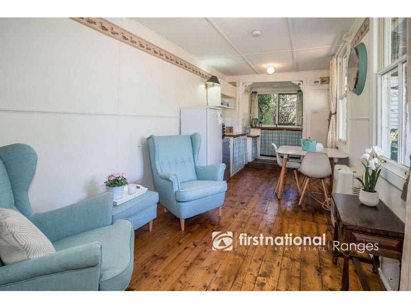 8 The Crescent, Sassafras VIC 3787